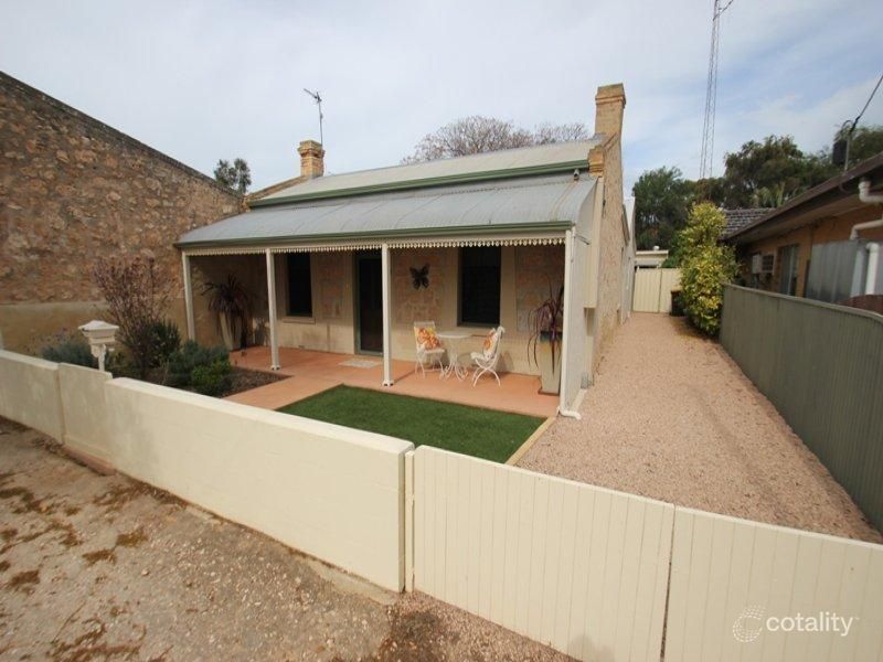 51 Caroline St, Moonta, SA 5558