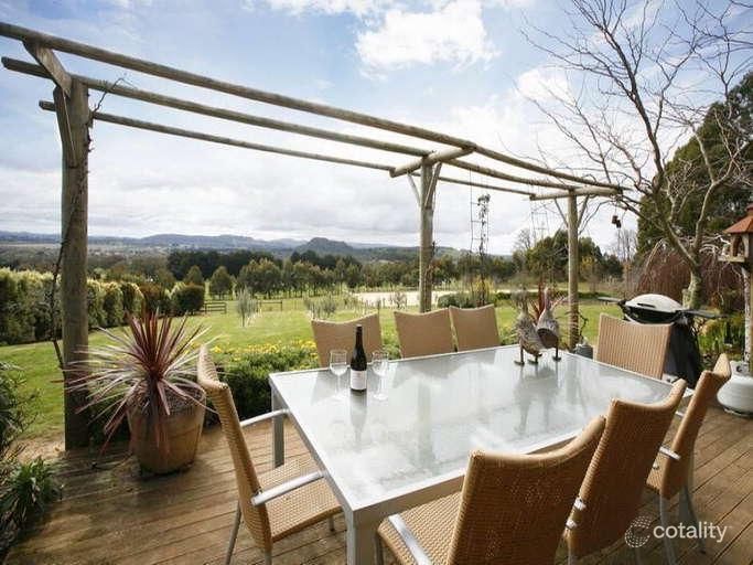 113 Lavender Farm Rd, Woodend, VIC 3442