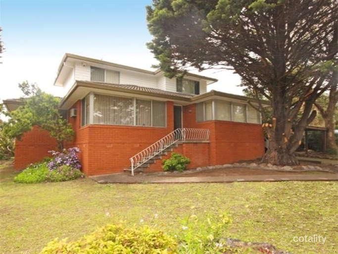 2 Barker Pl, Leumeah, NSW 2560