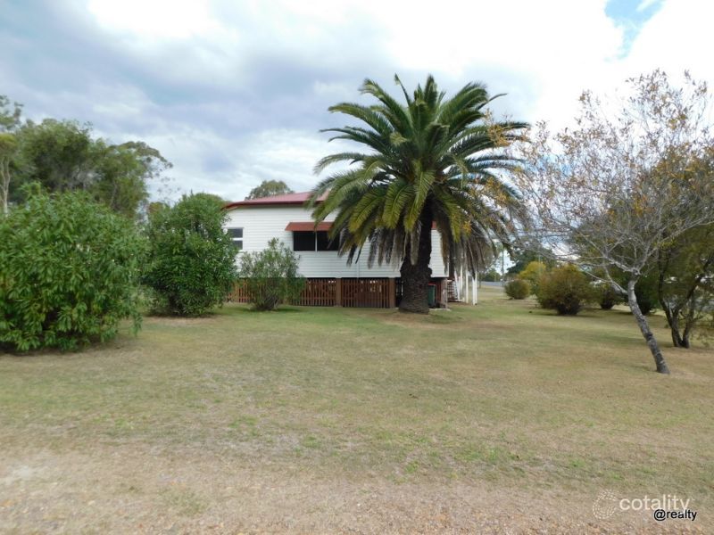 100 Brisbane St, Nanango, QLD 4615