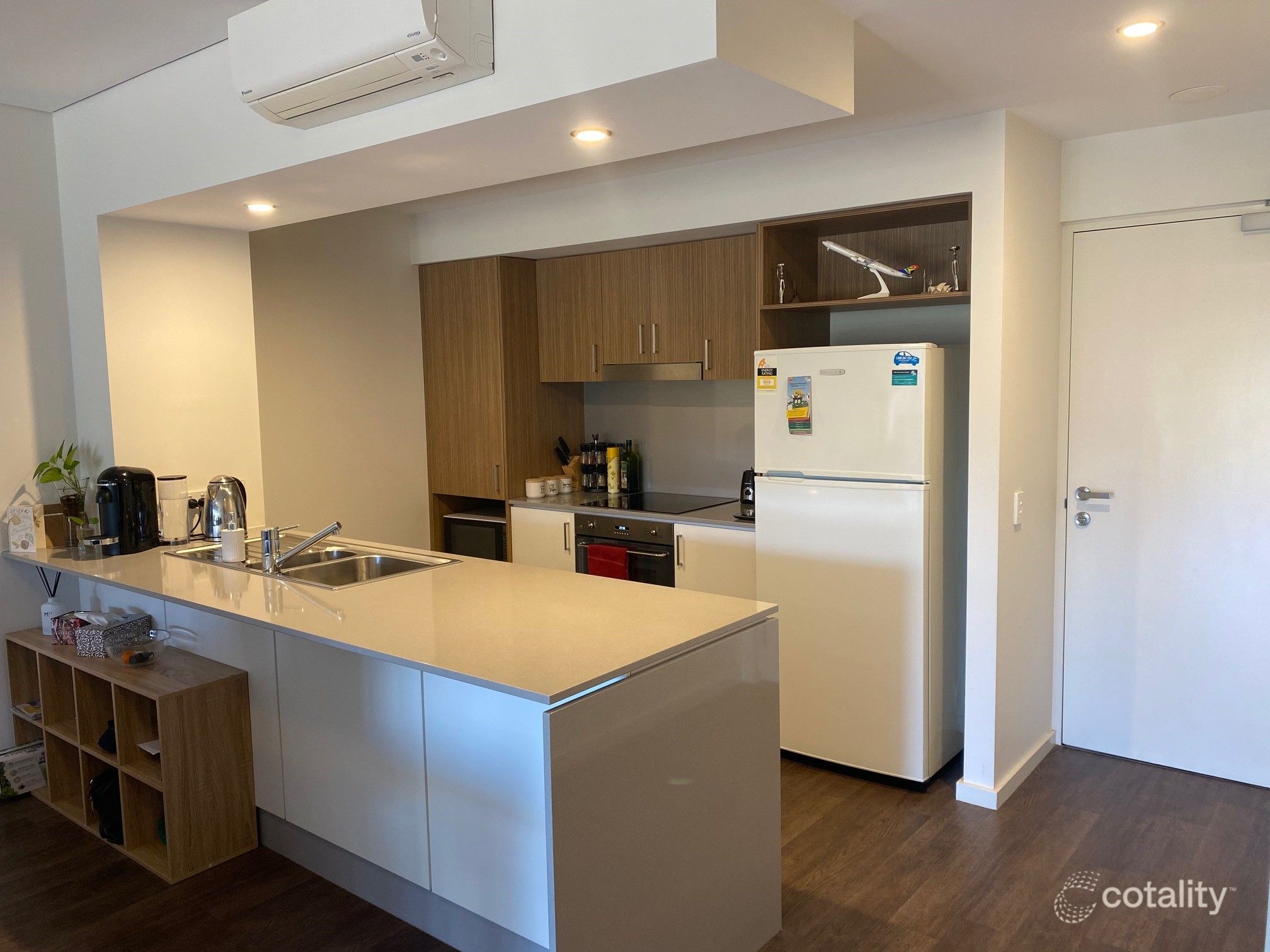 25/11 Signal Tce, Cockburn Central, WA 6164