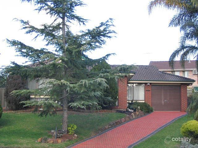 10 Hair Cl, Greenfield Park, NSW 2176