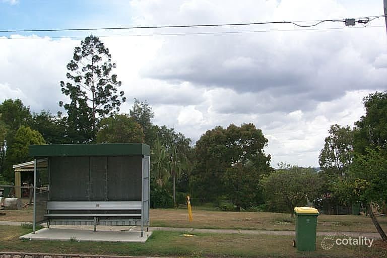 55 Pine Mountain Rd, North Ipswich, QLD 4305