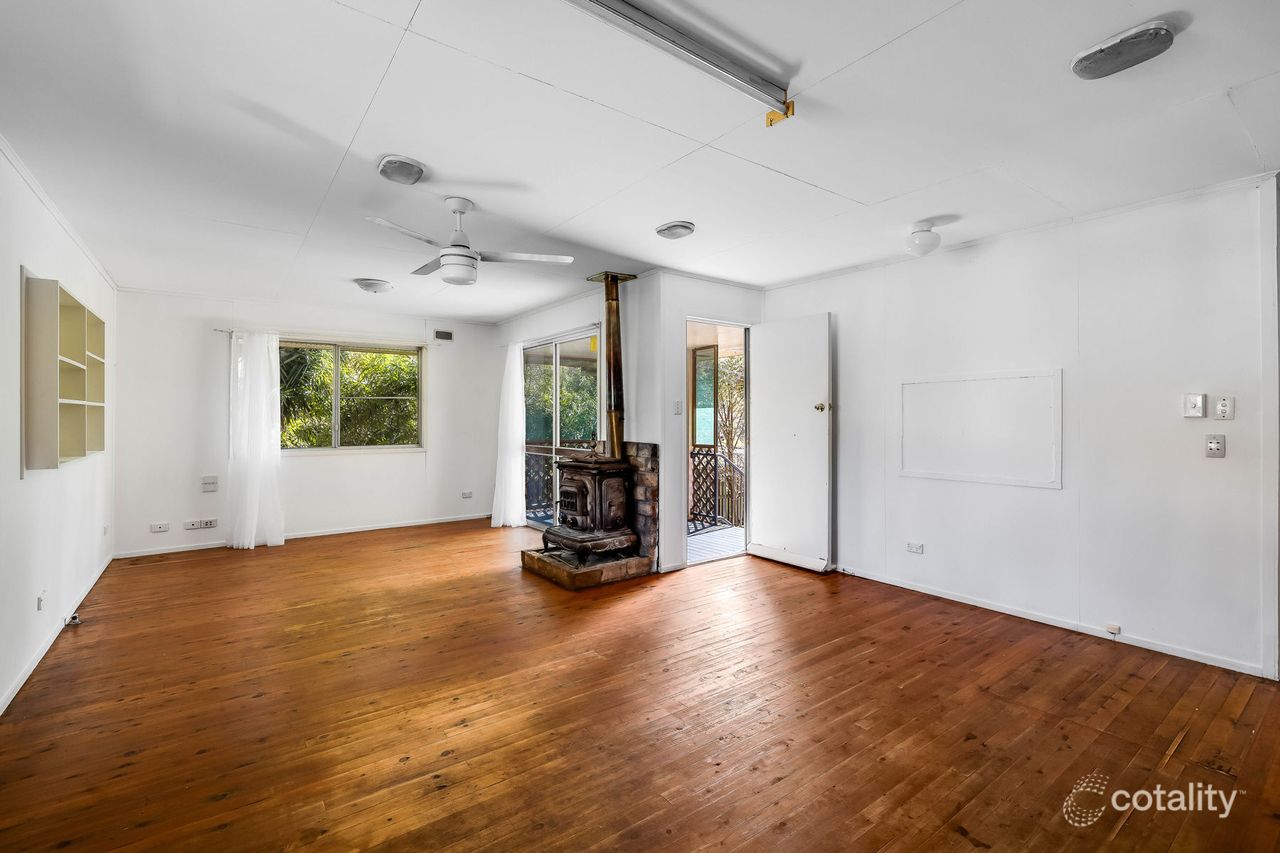 6 Dignan St, Harristown, QLD 4350