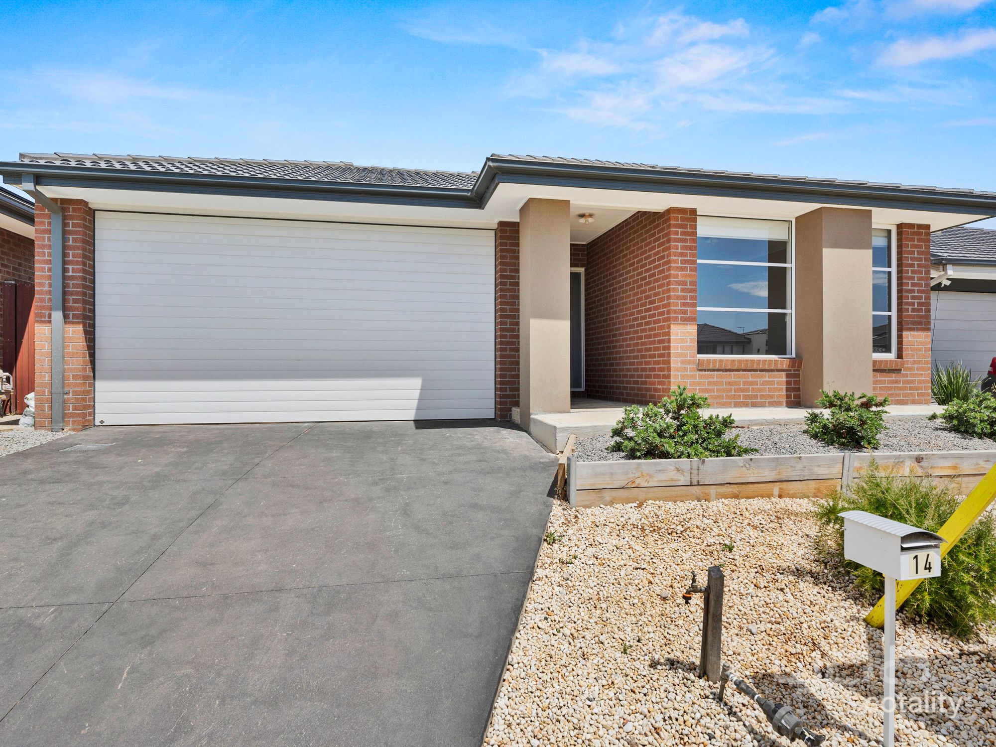 14 Dickens St, Strathtulloh, VIC 3338