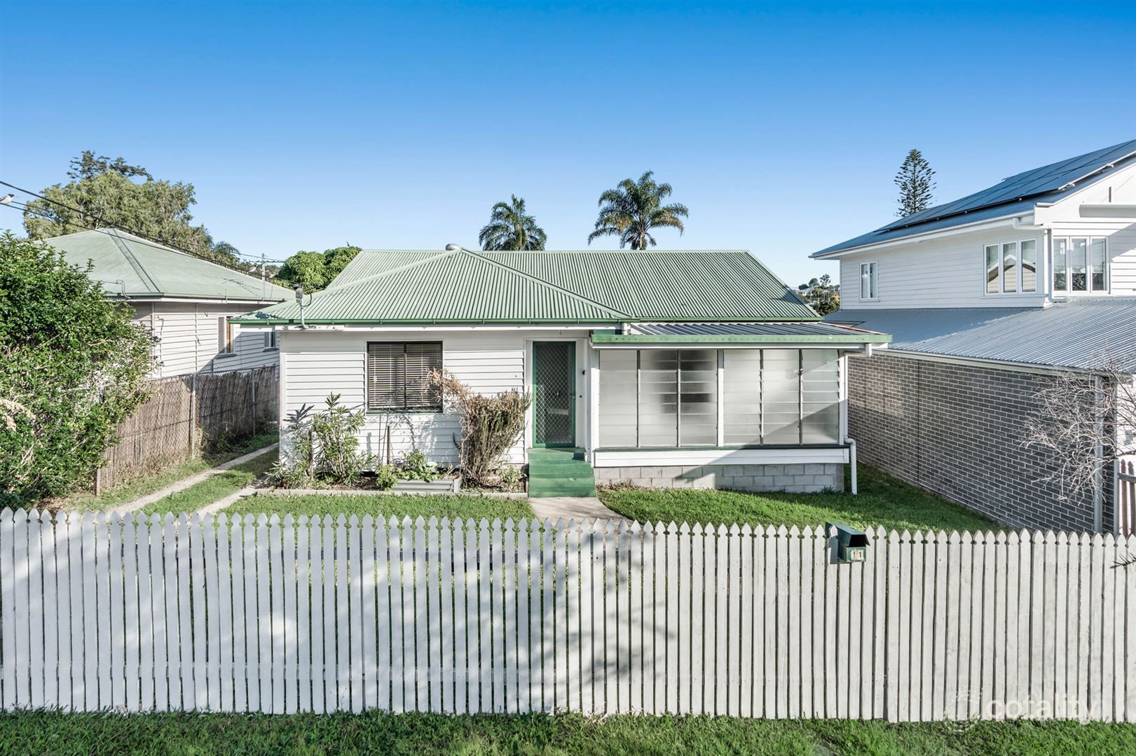 11 Goolara St, Cannon Hill, QLD 4170