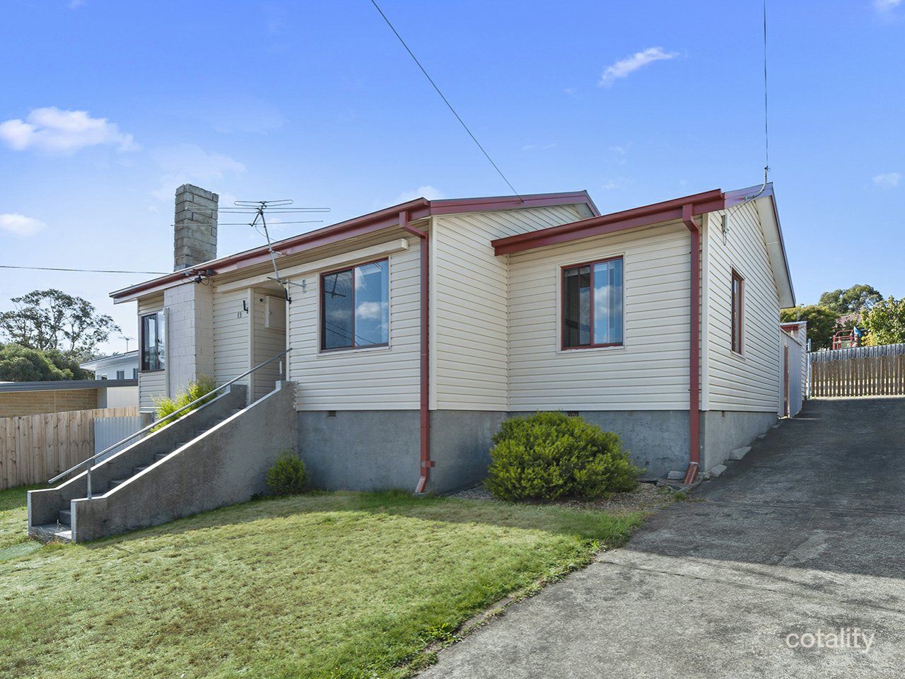13 La Perouse St, Warrane, TAS 7018