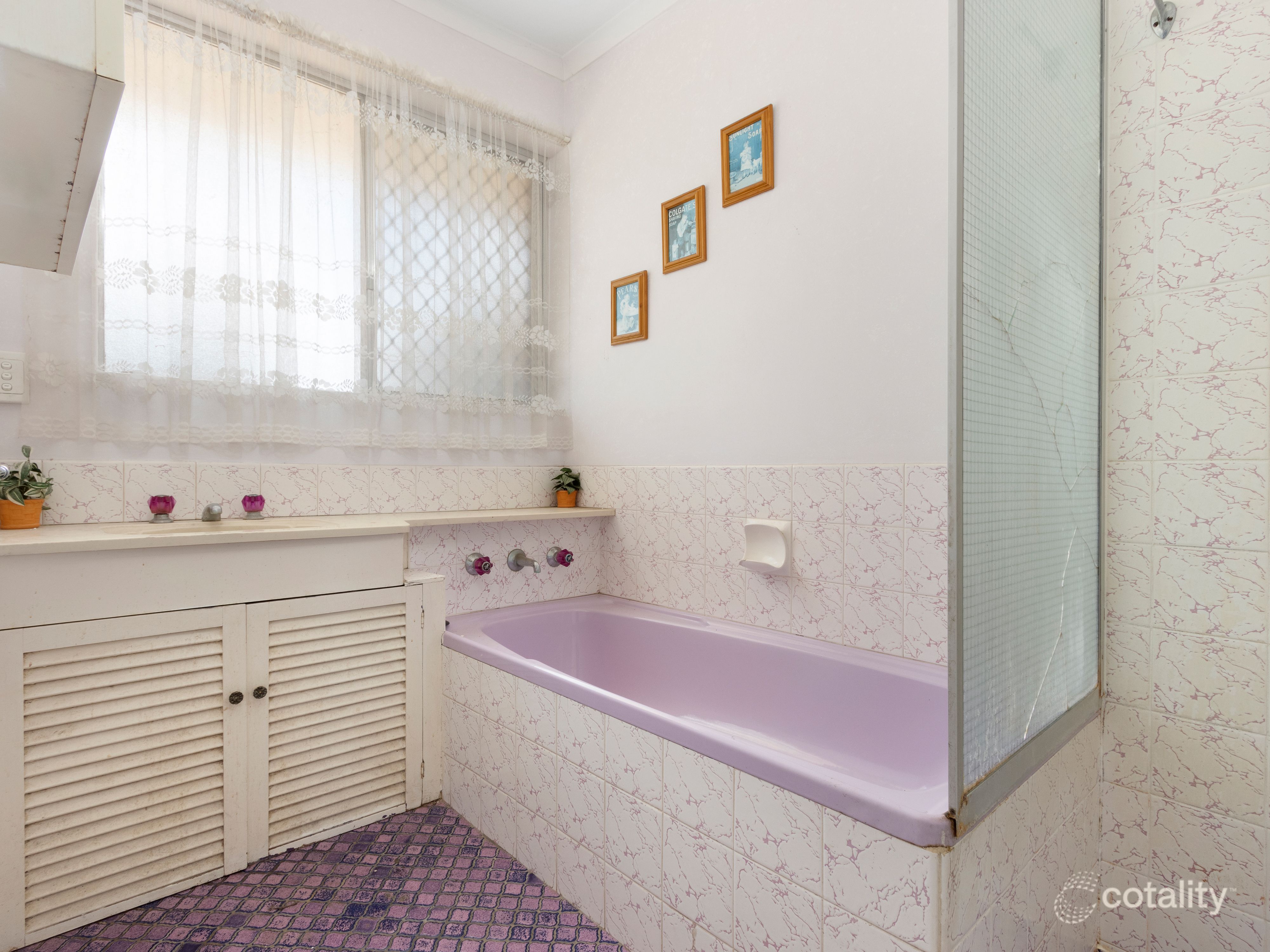 18 Unnaro St, Hillman, WA 6168