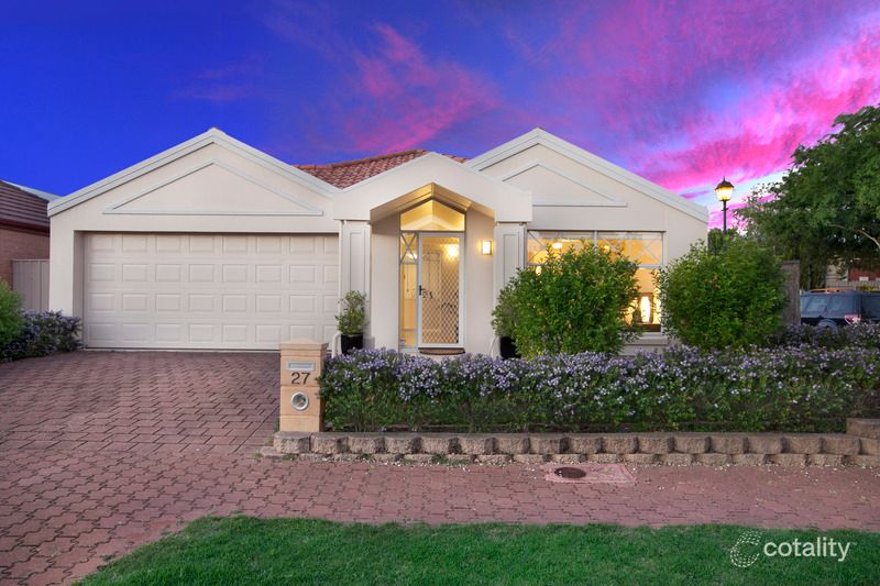 27 Dovecote St, Oakden, SA 5086
