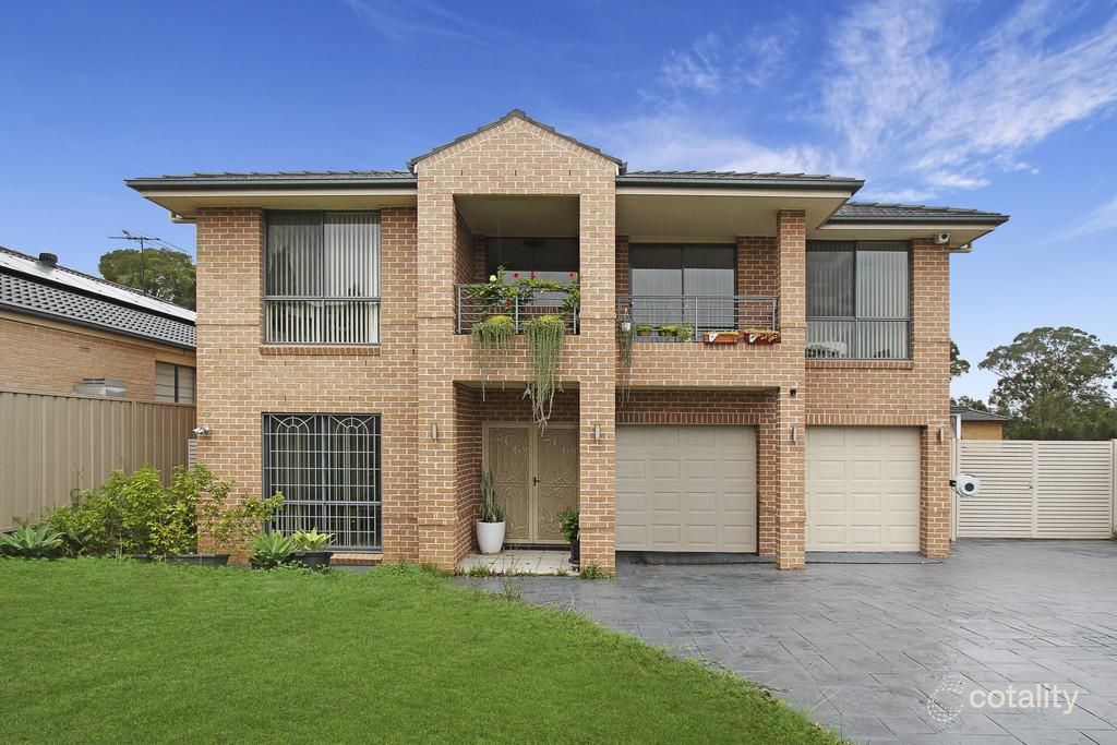 8 Hannan Pl, Prairiewood, NSW 2176