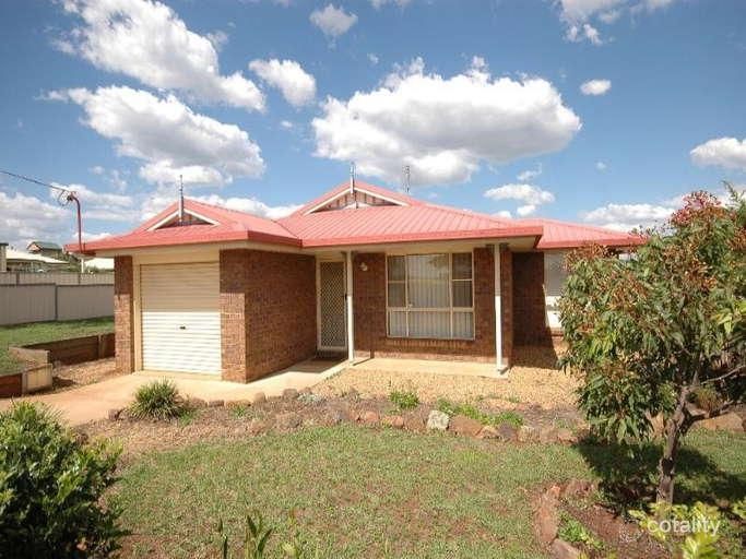 346 Mc Dougall St, Glenvale, QLD 4350