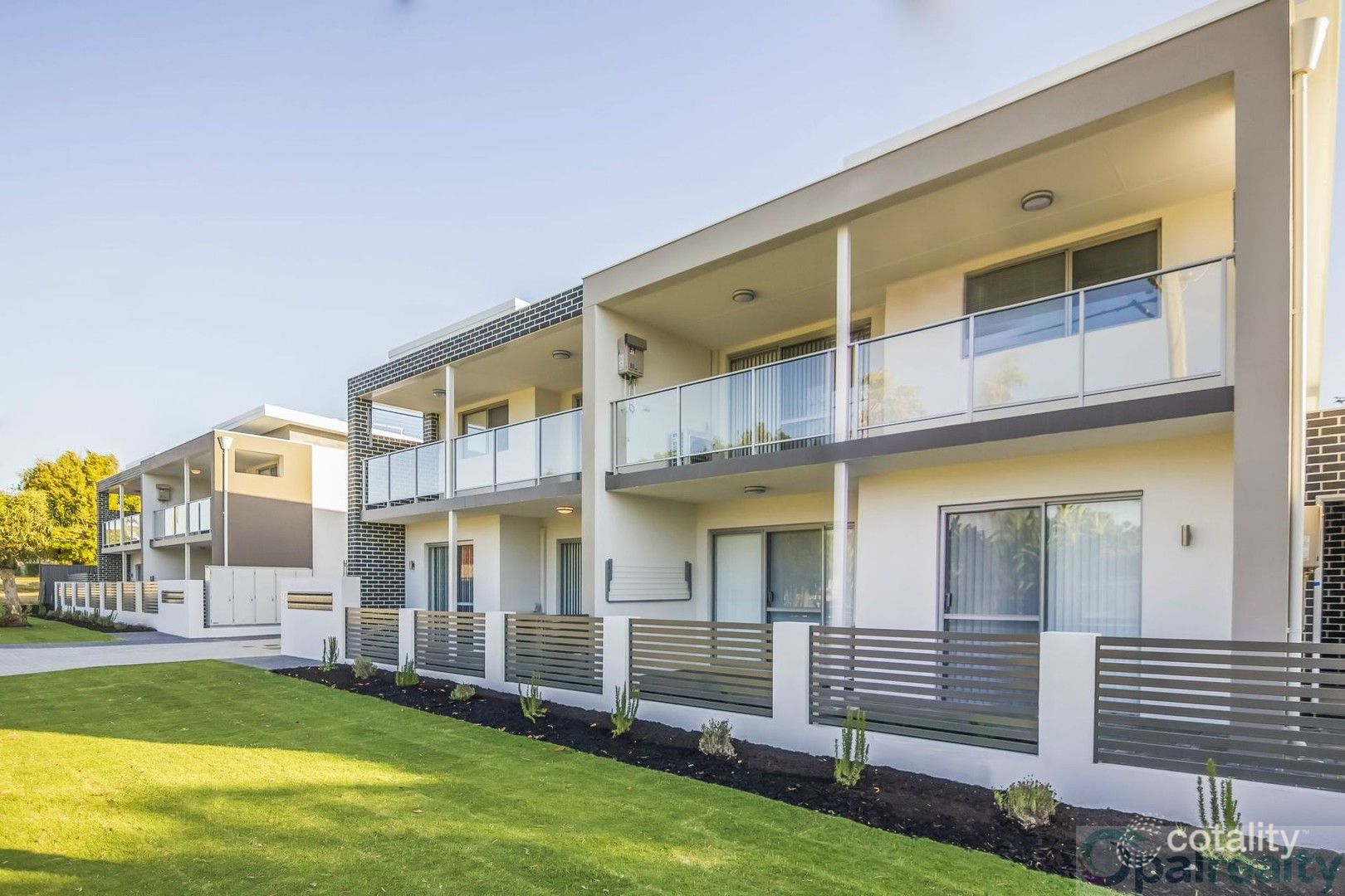 16/97 Cooper St, Mandurah, WA 6210