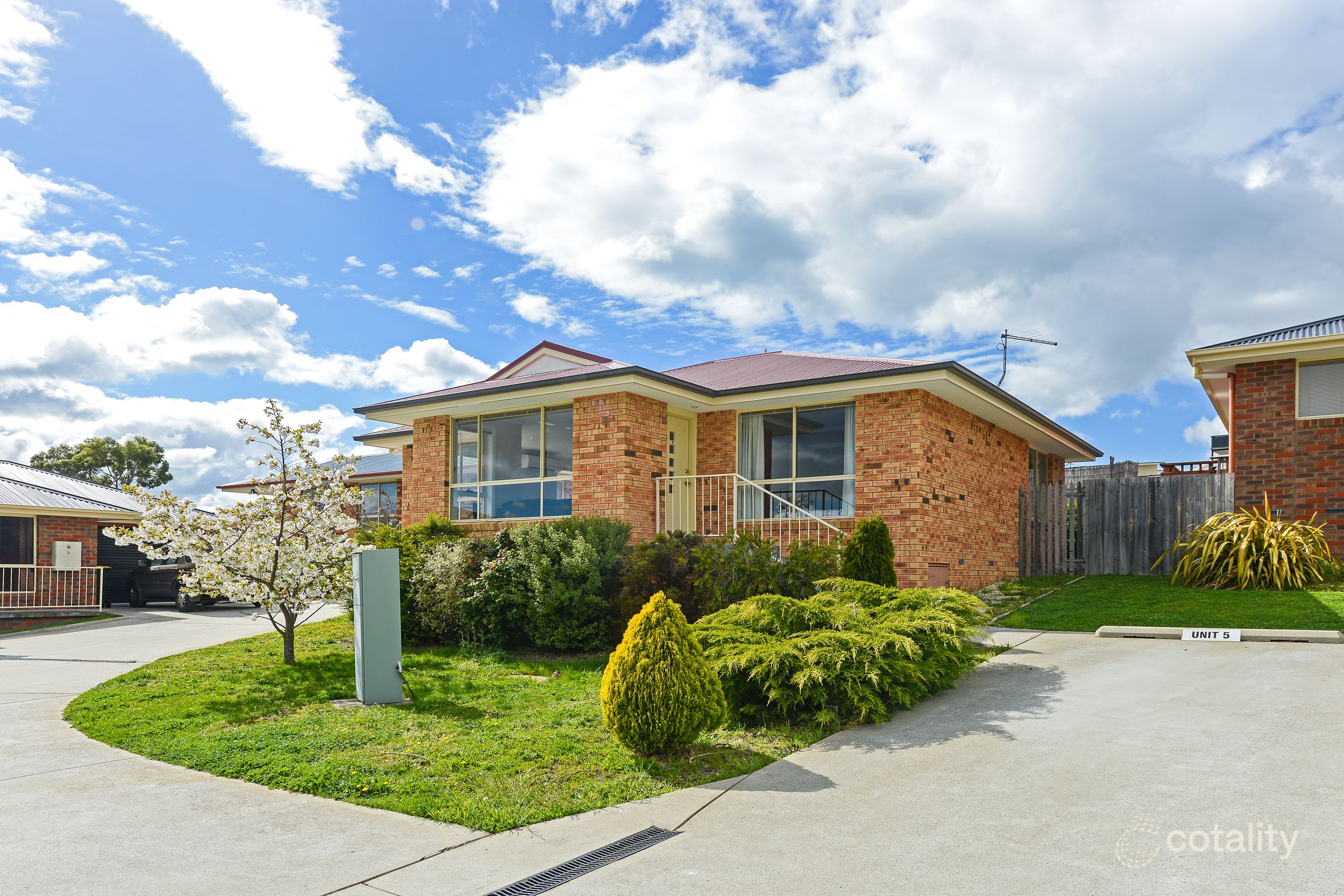 5/176 Branscombe Rd, Claremont, TAS 7011