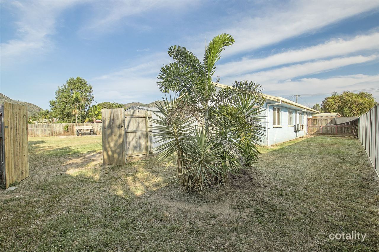17 San Vito Cres, Rasmussen, QLD 4815
