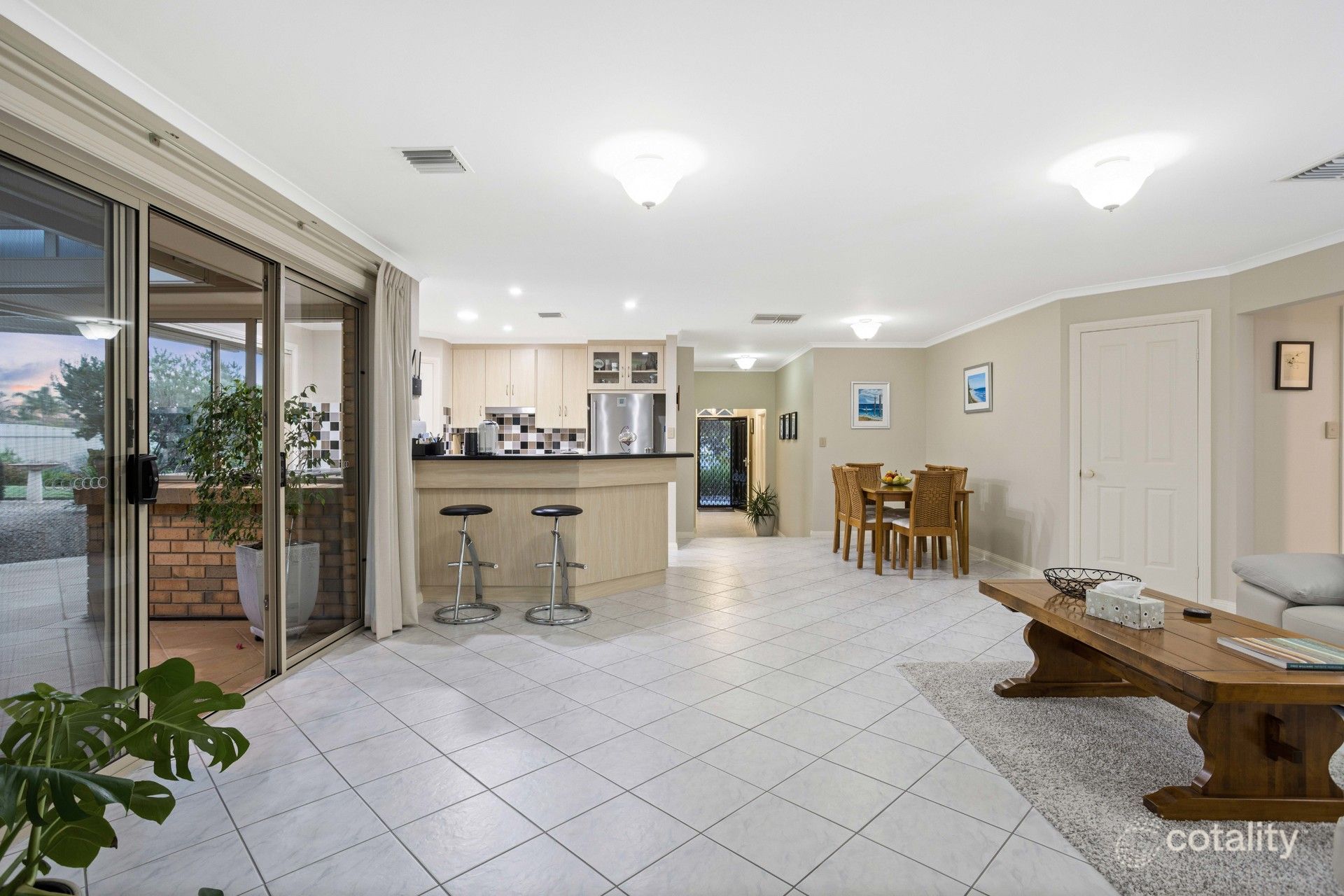 47 Grand Bvd, Seaford Rise, SA 5169