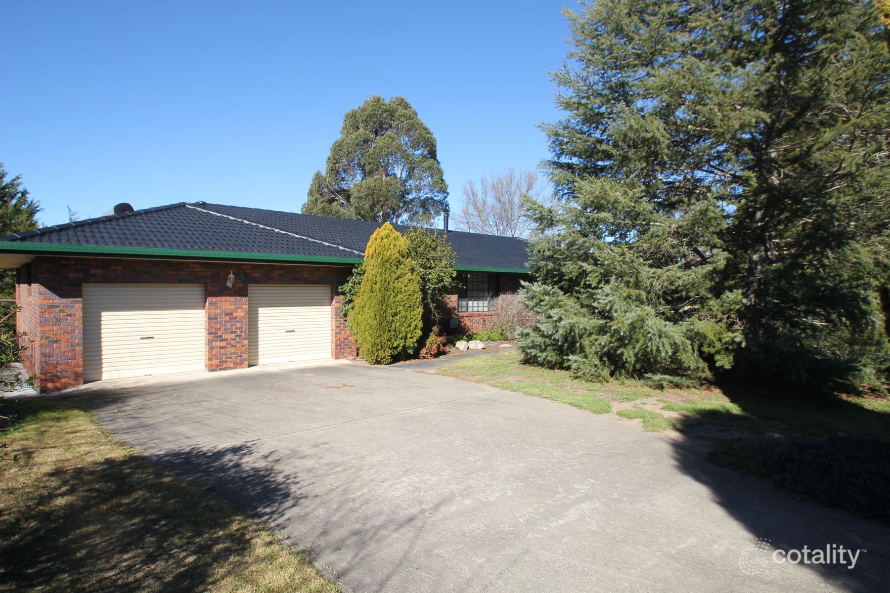 11 George St, Tenterfield, NSW 2372