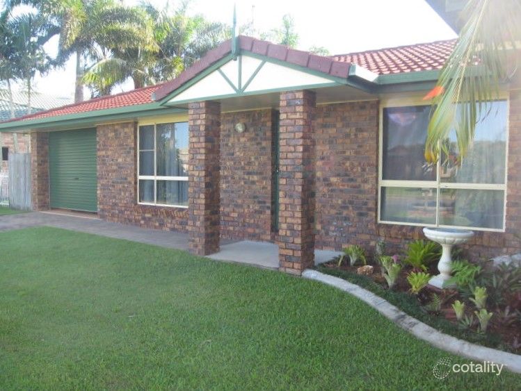 90 Pacific Dr, Blacks Beach, QLD 4740