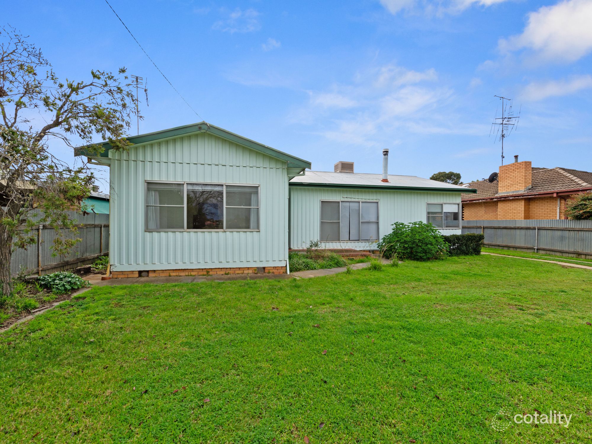 43 Scoullar St, Finley, NSW 2713