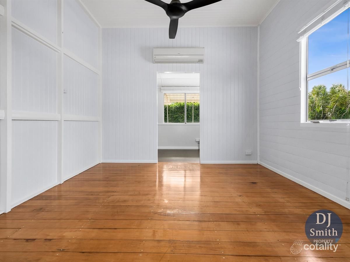 15 Redlynch Intake Rd, Redlynch, QLD 4870