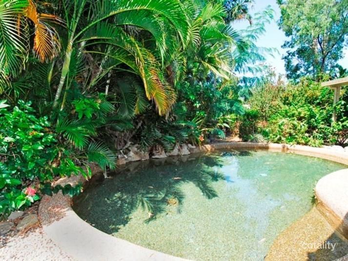 4 Bligh Cl, Clifton Beach, QLD 4879