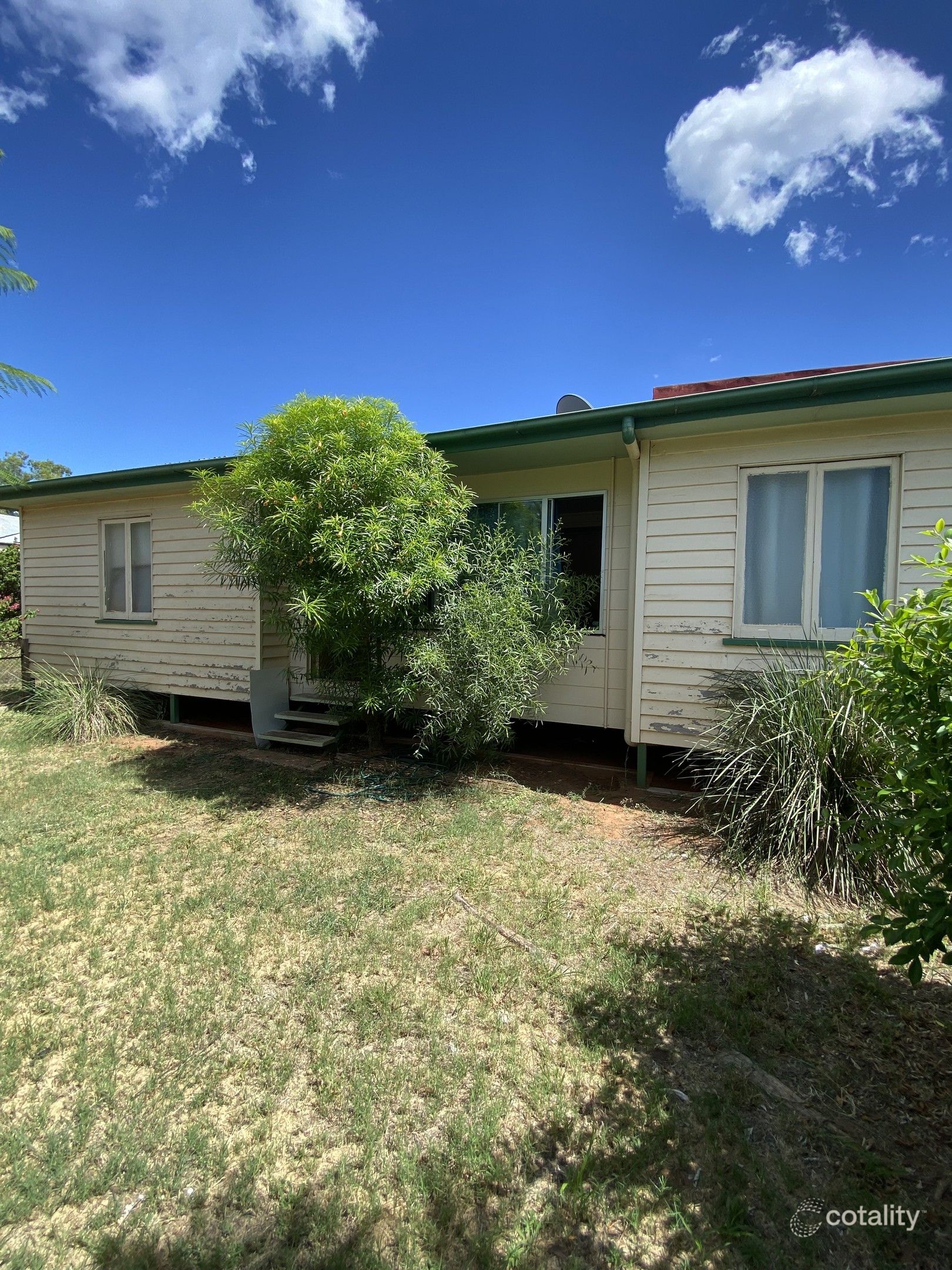 173 King St, Charleville, QLD 4470