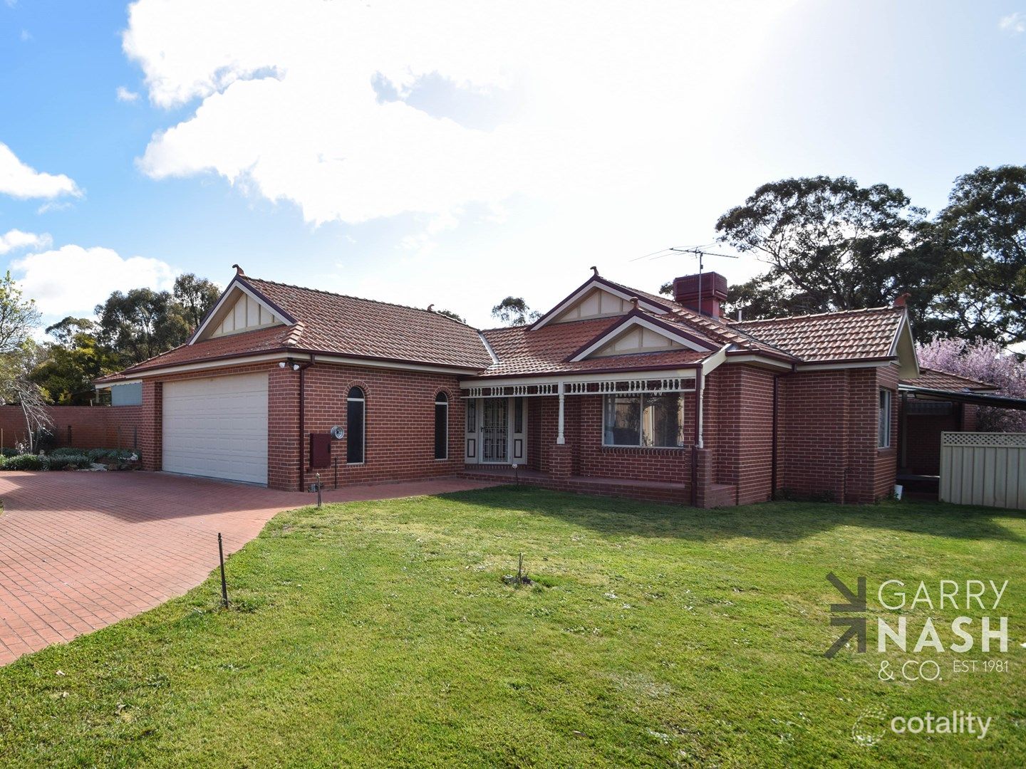 19 Huntingdale Pl, Waldara, VIC 3678