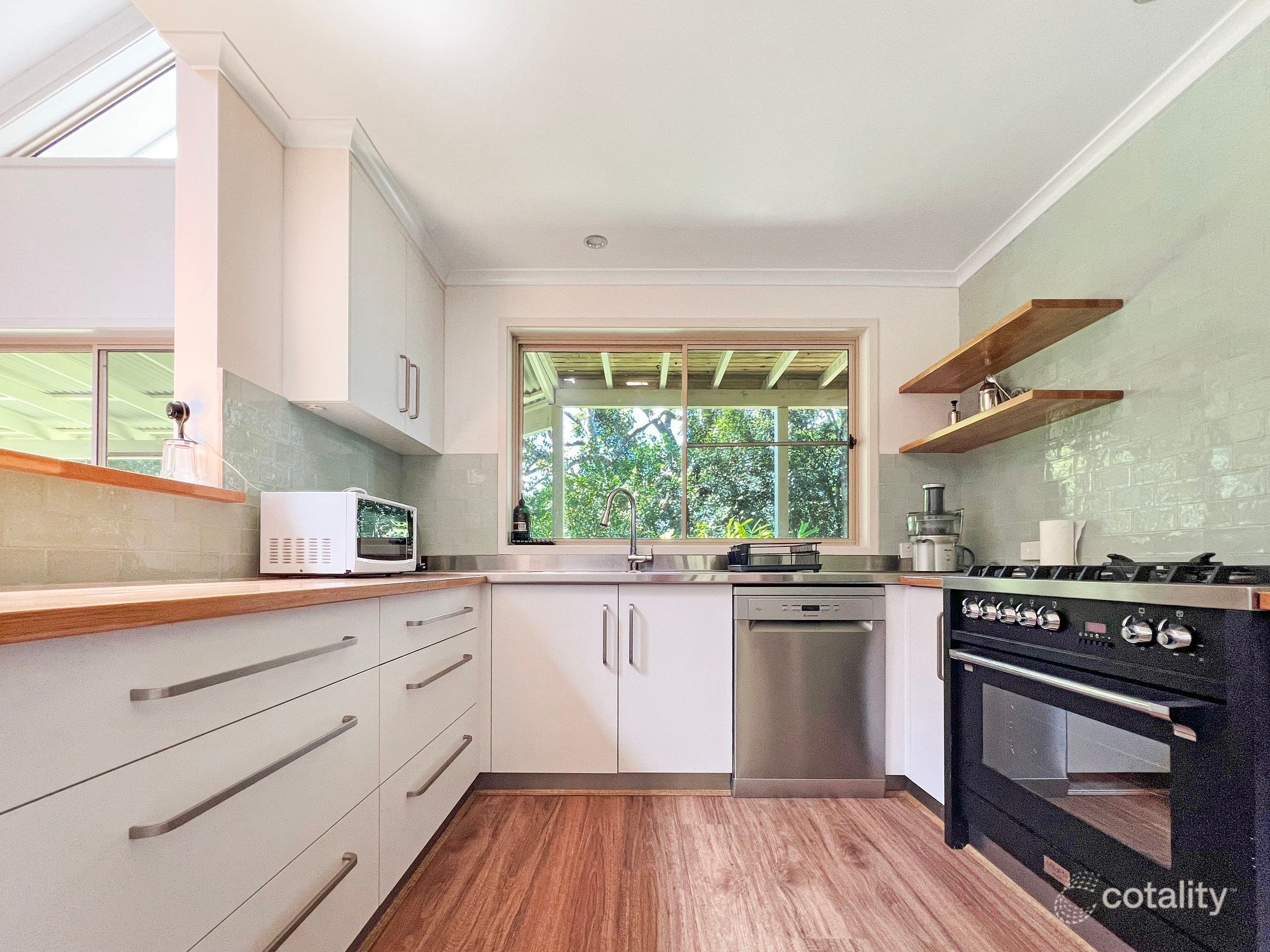 18 Stonehenge Pl, Lennox Head, NSW 2478