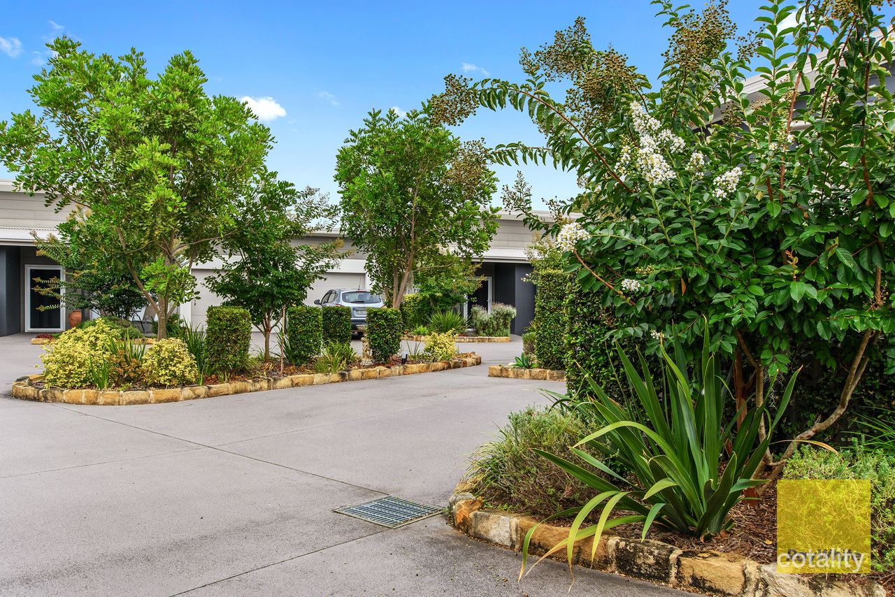 13/4 Everglades Cres, Woy Woy, NSW 2256