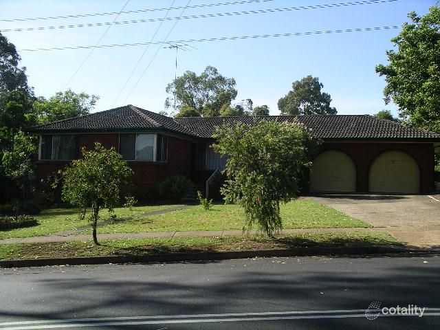 17 Willmott Ave, Winston Hills, NSW 2153
