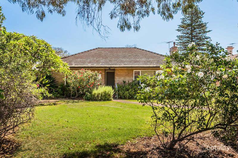 37 Moss St, East Fremantle, WA 6158