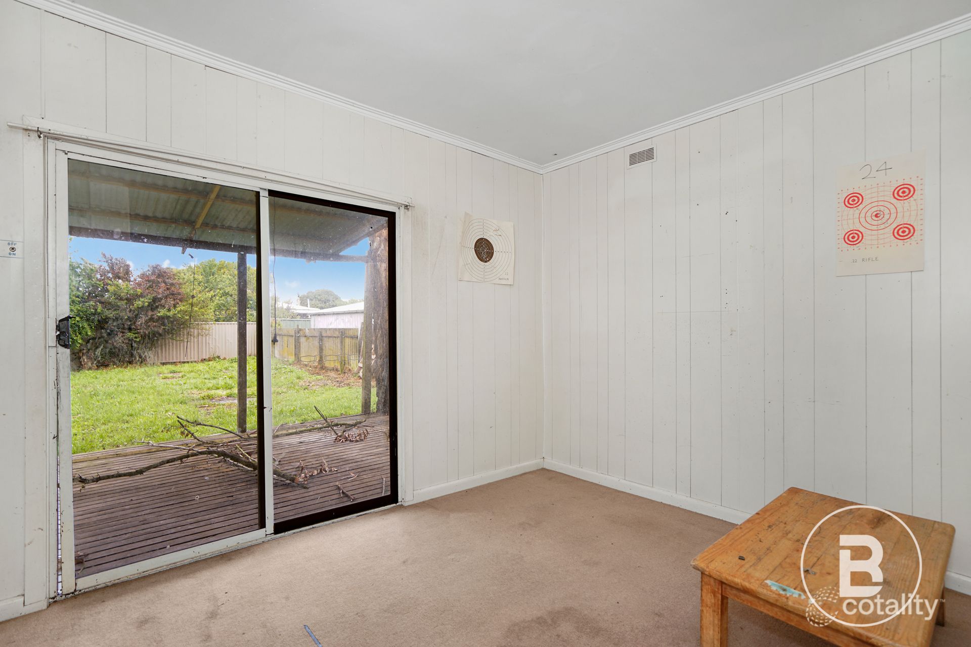 26 Hazel Rd, Wendouree, VIC 3355