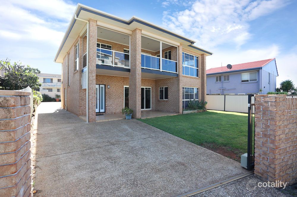 113 Prince Edward Pde, Scarborough, QLD 4020