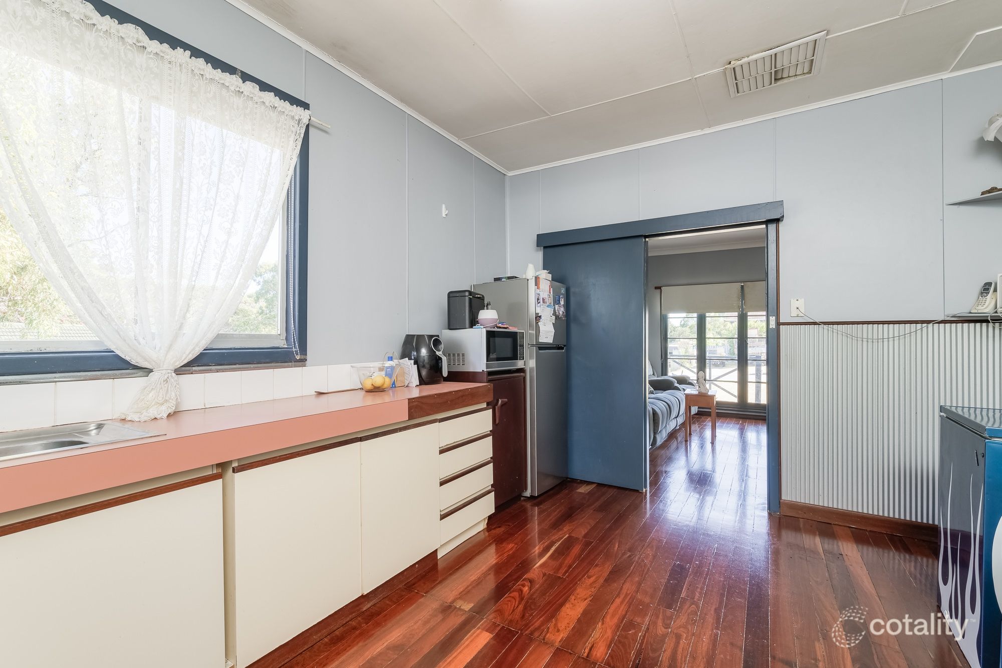 6 Crabtree Way, Medina, WA 6167