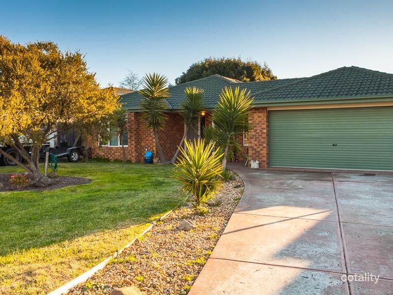 25 Paperbark Dr, Mount Martha, VIC 3934