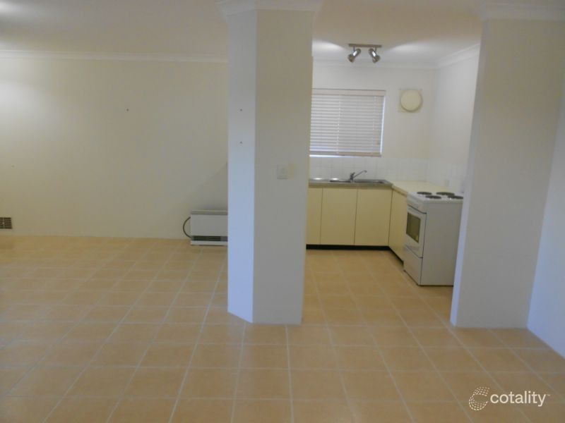 20/4 Waterway Ct, Churchlands, WA 6018