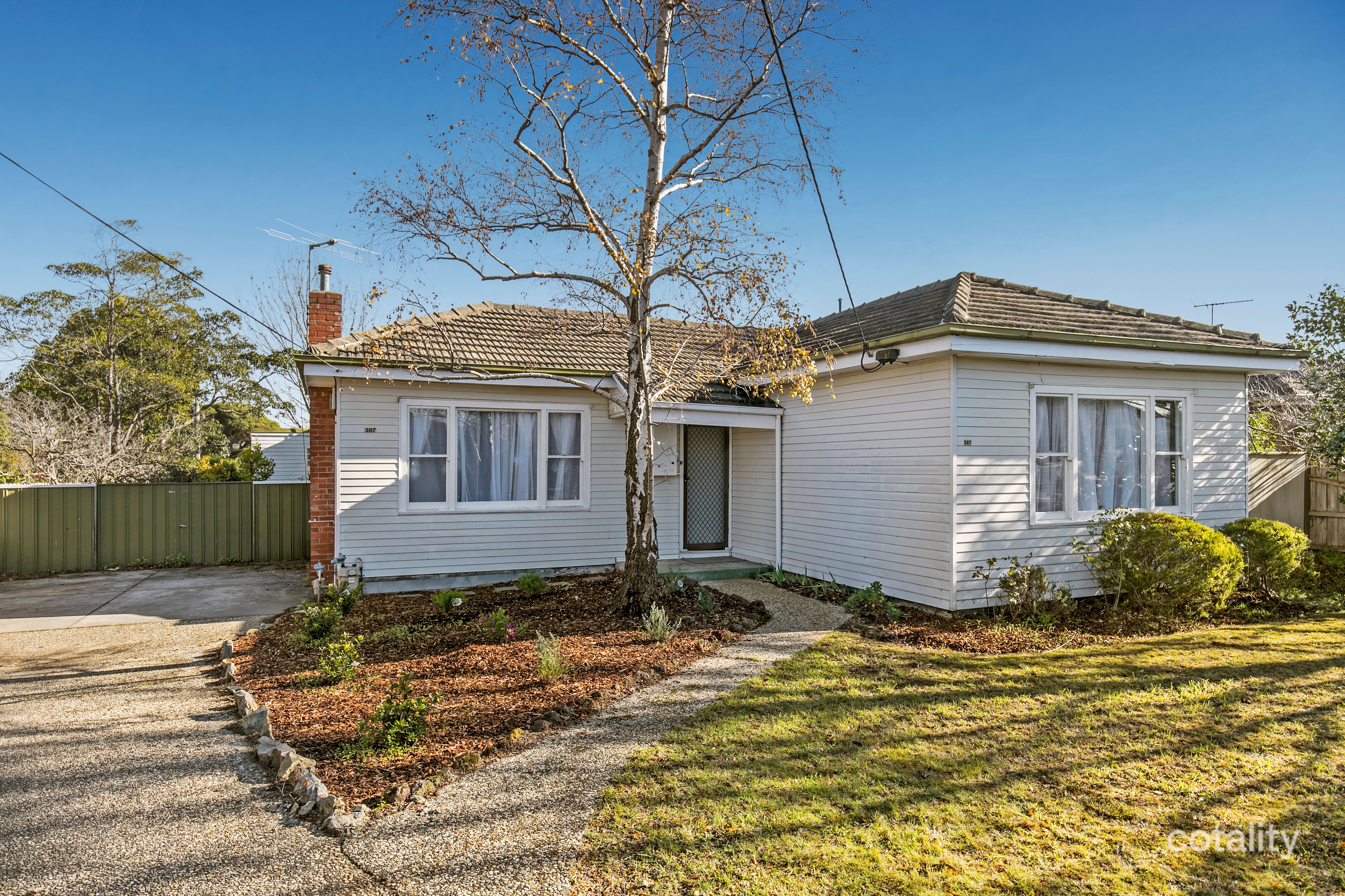 387 Stephensons Rd, Mount Waverley, VIC 3149