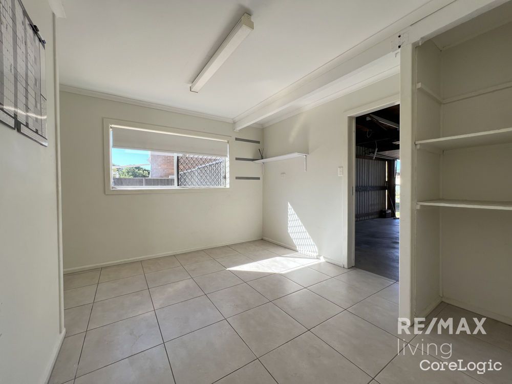 44 Lavercombe Dr, Kallangur, QLD 4503