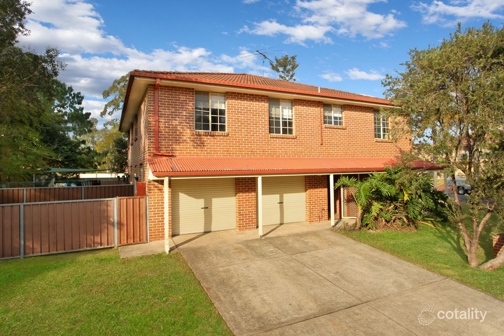 8 Erringhi Pl, Mcgraths Hill, NSW 2756