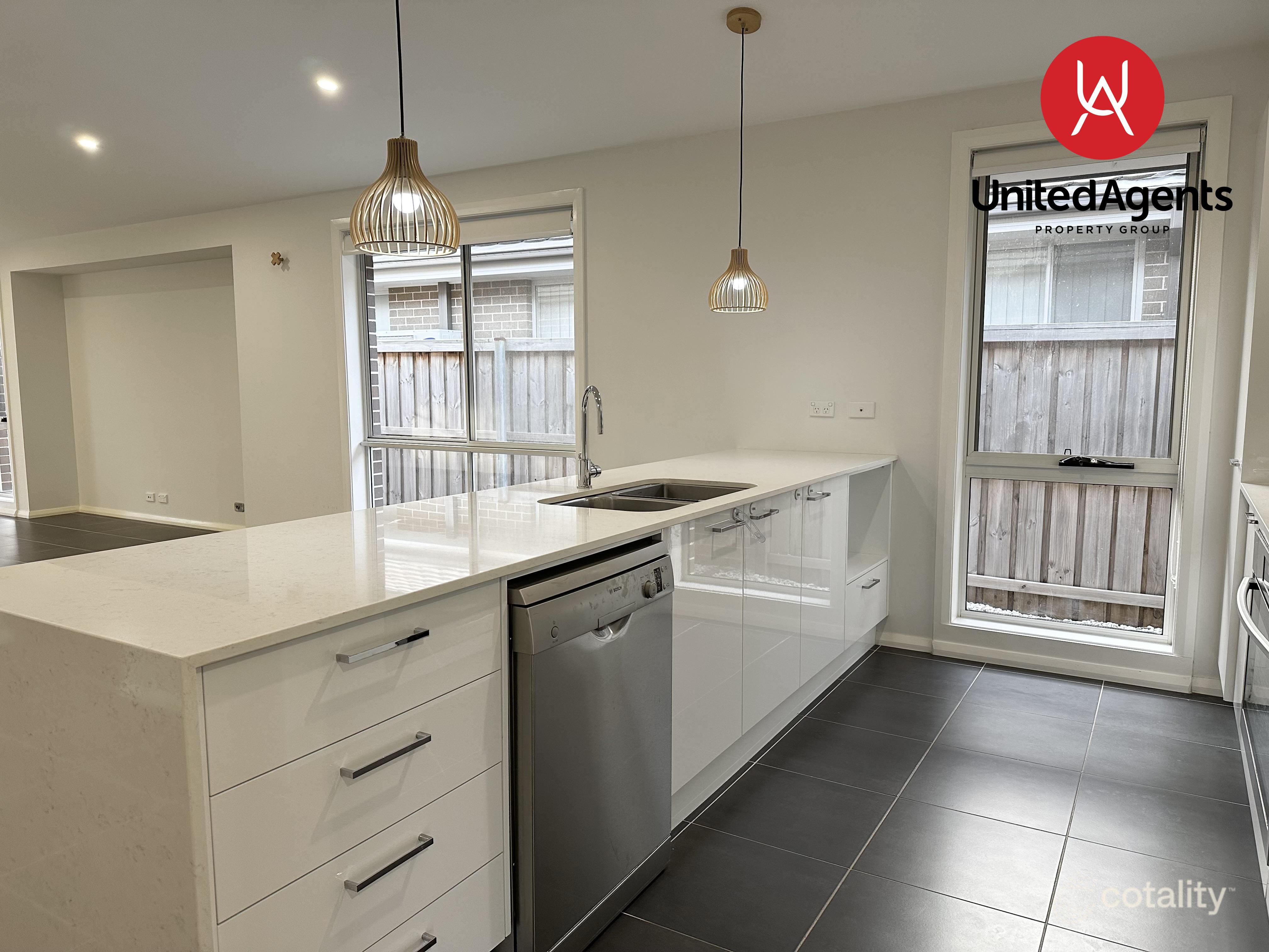 95 Regentville Dr, Elizabeth Hills, NSW 2171