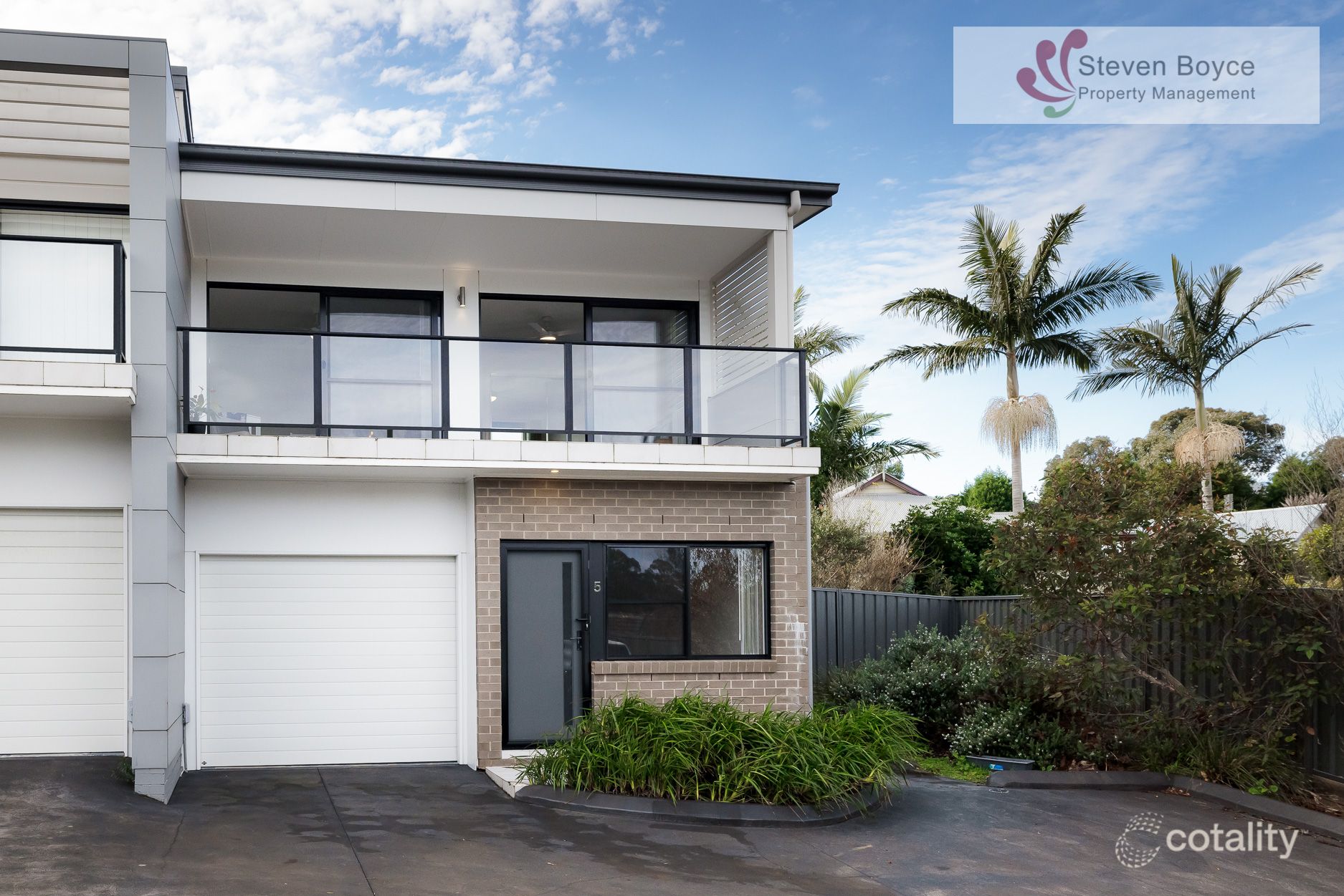 5/8 Cowper Ave, Charlestown, NSW 2290