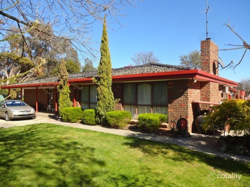 168 River Rd, Tarrawingee, VIC 3678