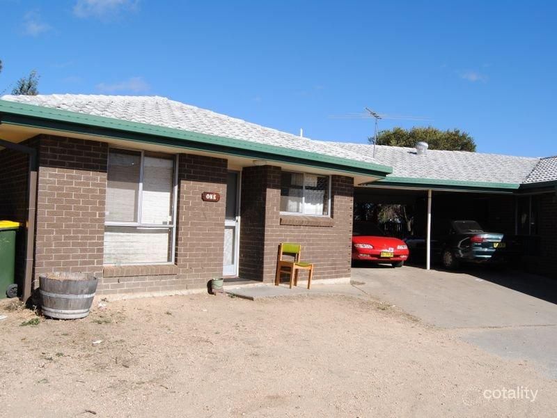 1/10 Oswald St, Inverell, NSW 2360