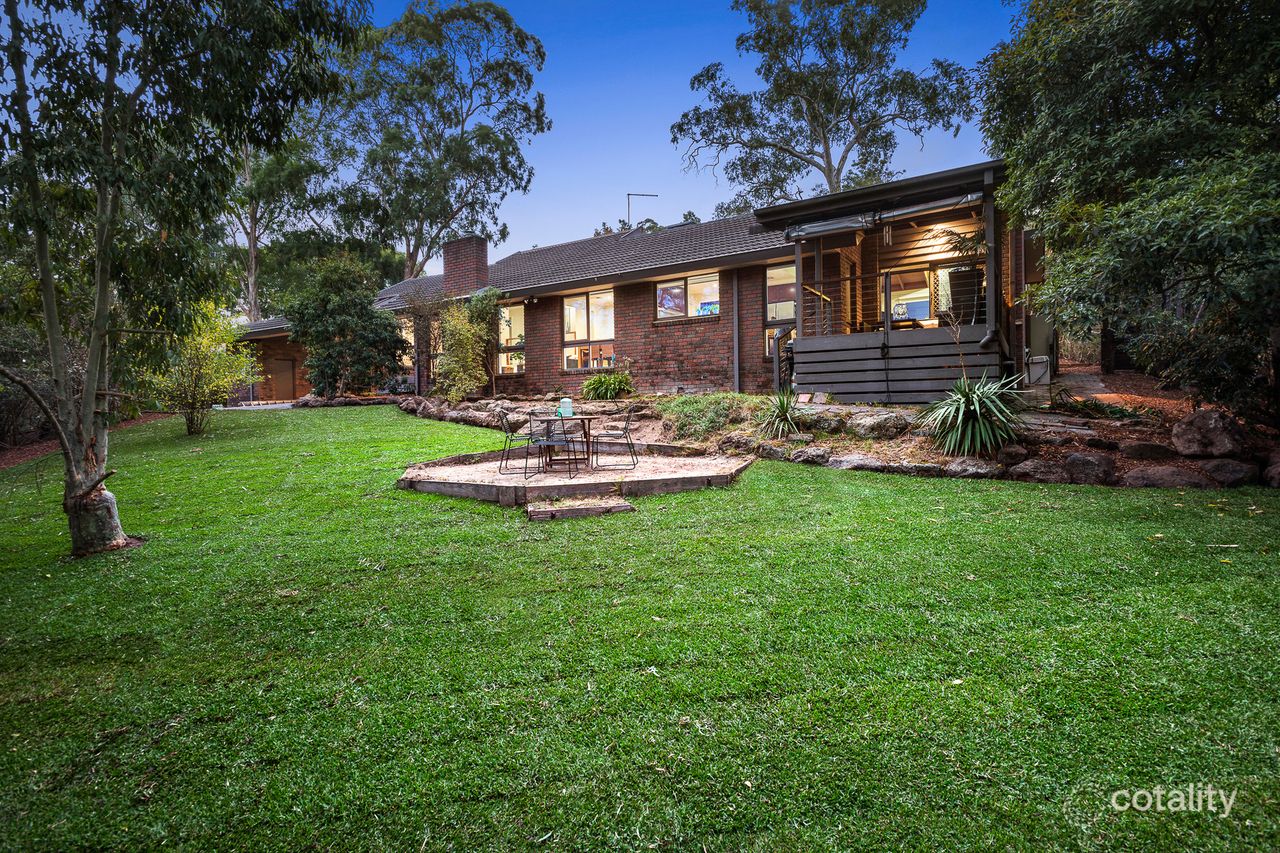 28 Antoinette Bvd, Eltham, VIC 3095