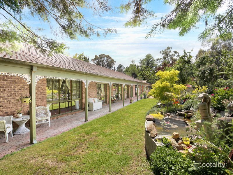 10 Tudor Court Rd, Yellingbo, VIC 3139