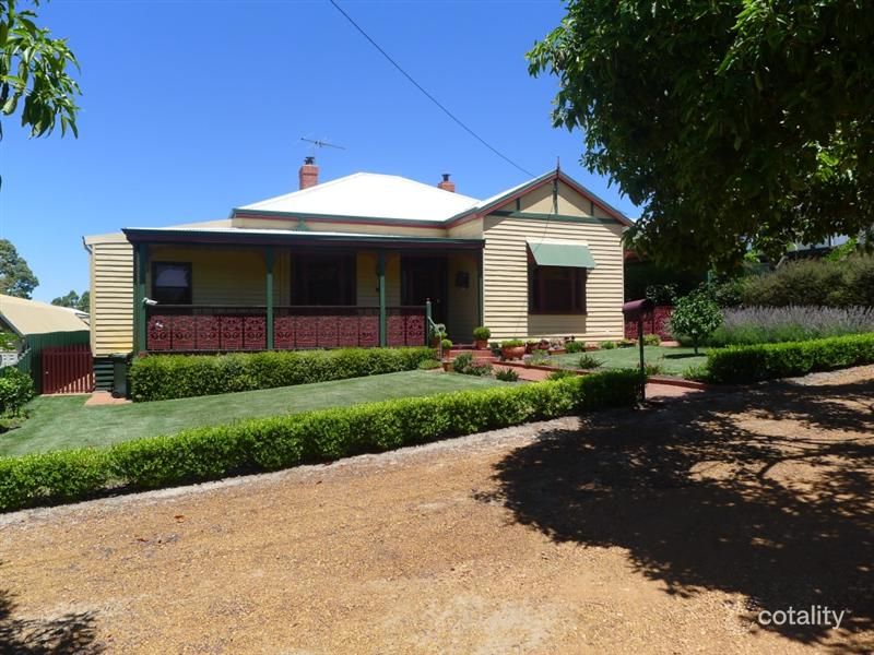 27 Venn St W, Collie, WA 6225