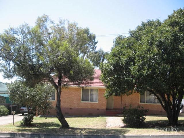 14 Edward Rd, Ridgehaven, SA 5097