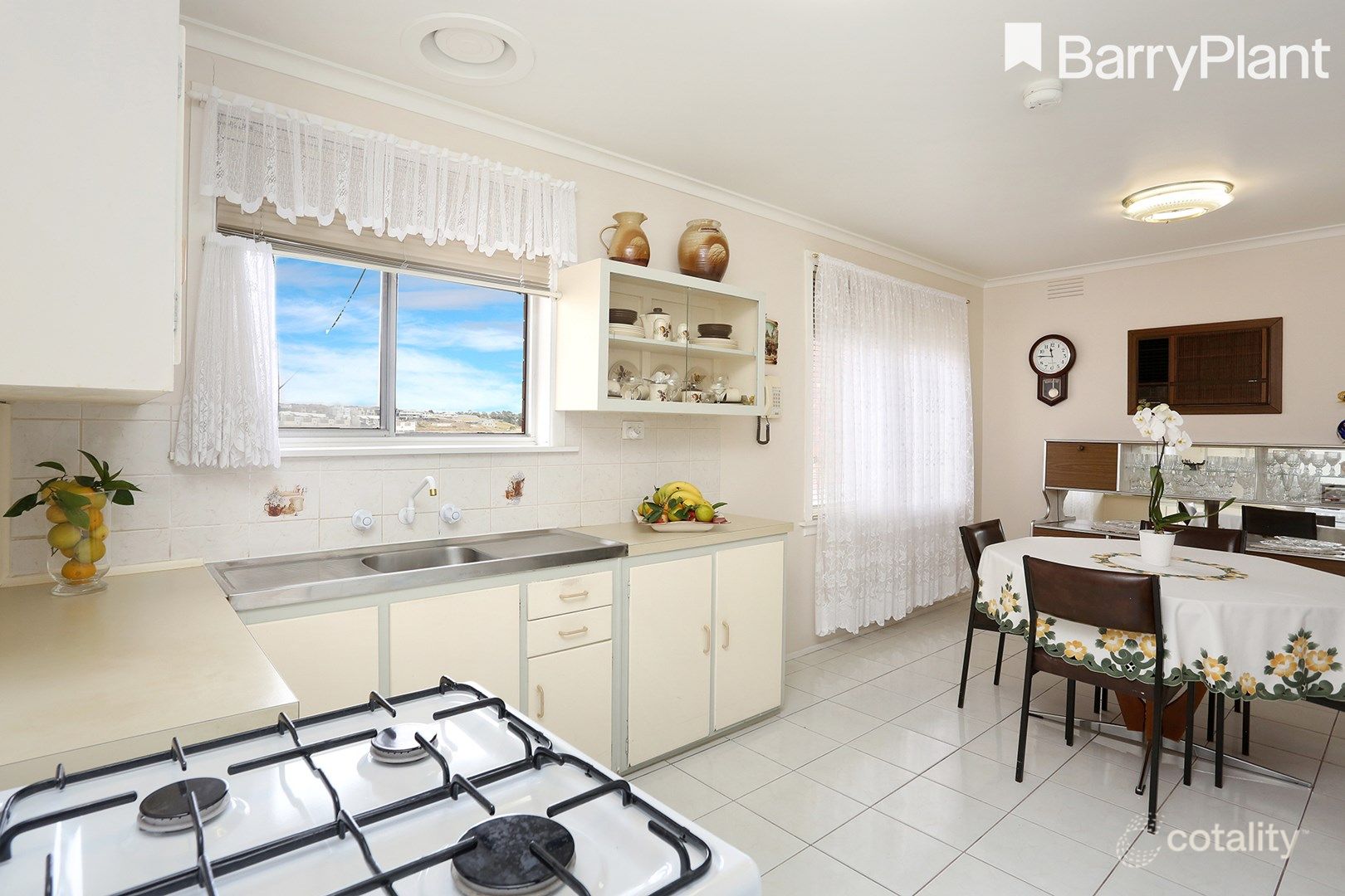 99 Outlook Dr, Glenroy, VIC 3046