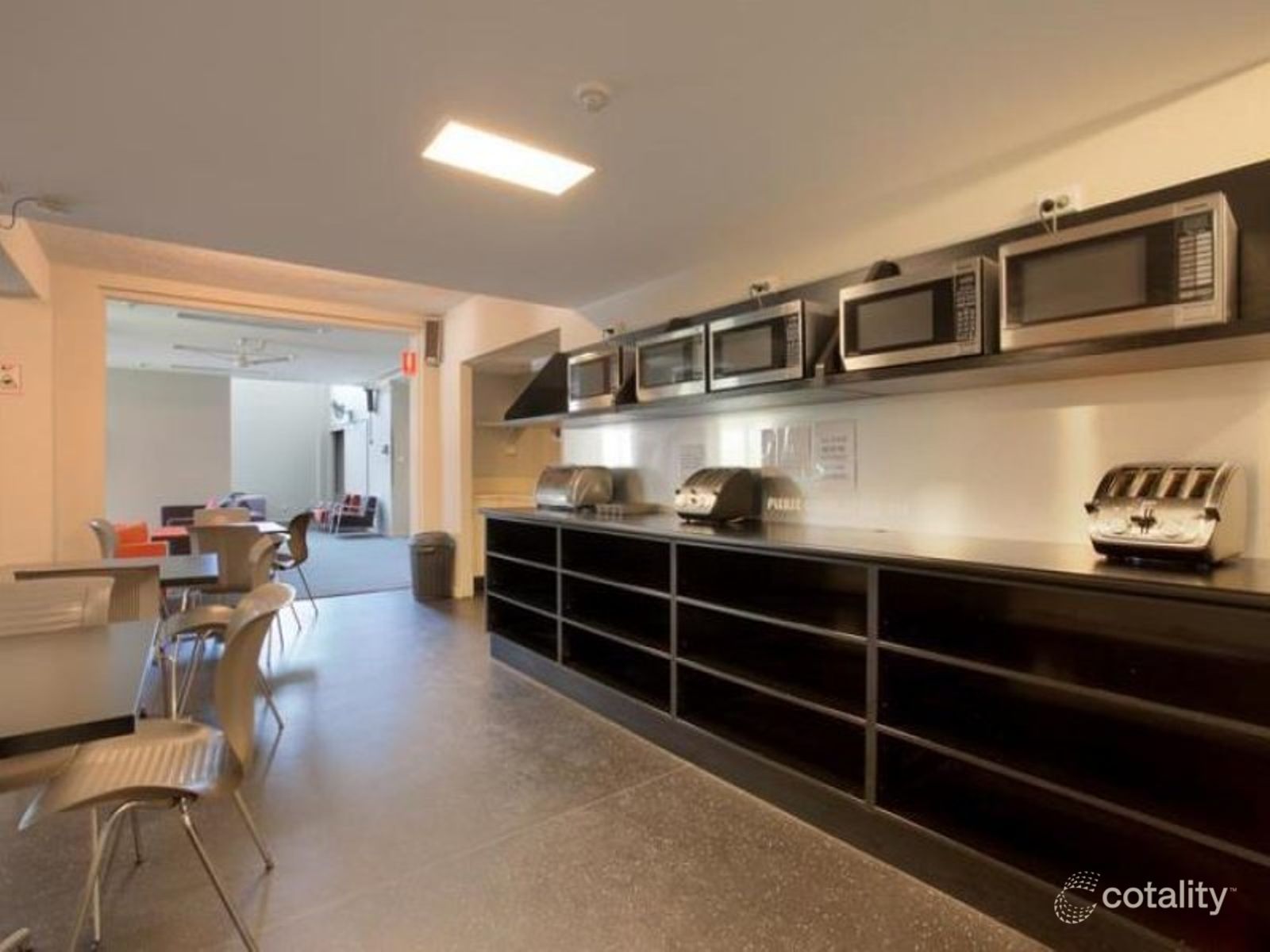 210/18 Brown St, Newcastle, NSW 2300
