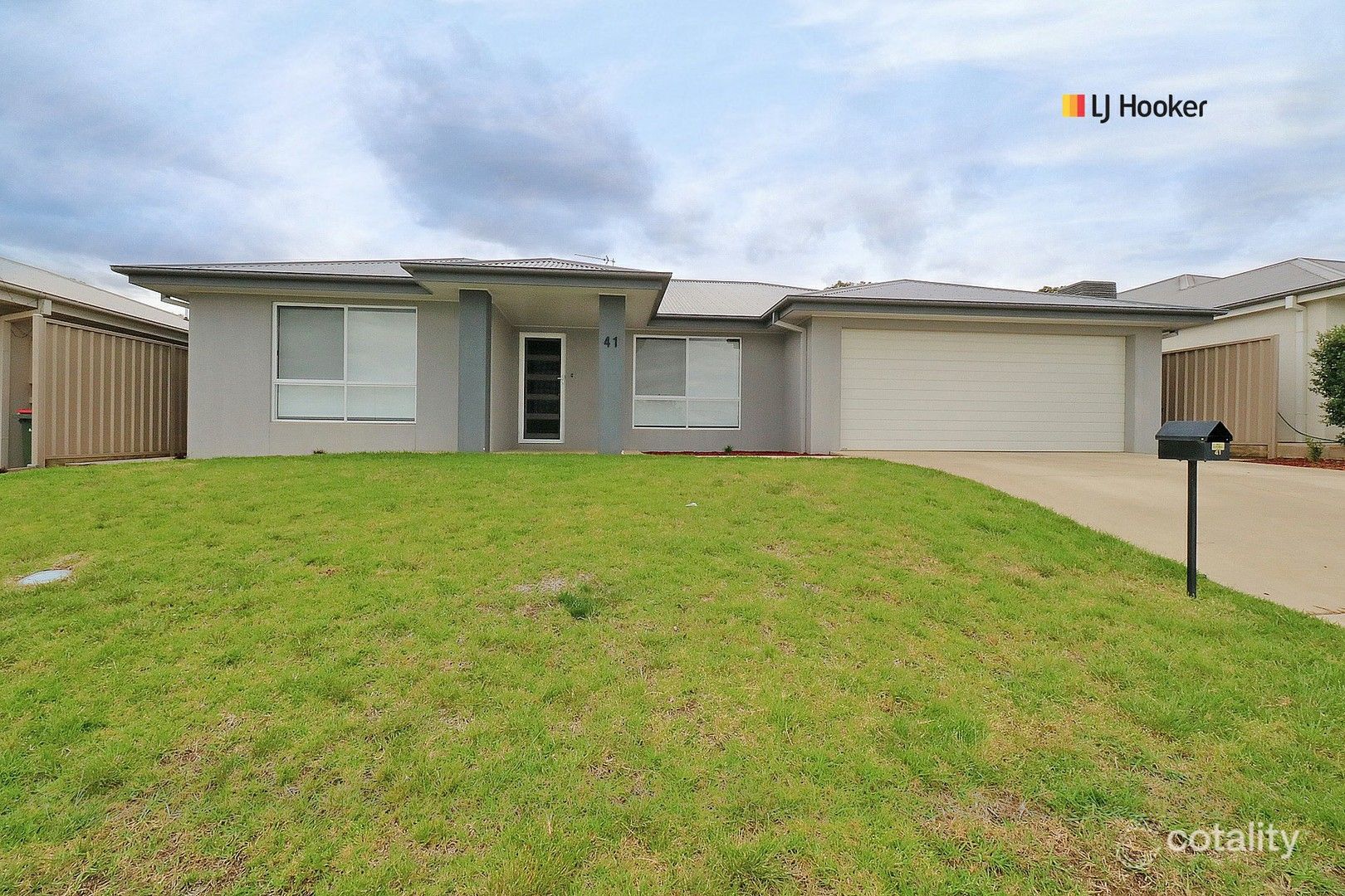 41 Strickland Dr, Boorooma, NSW 2650