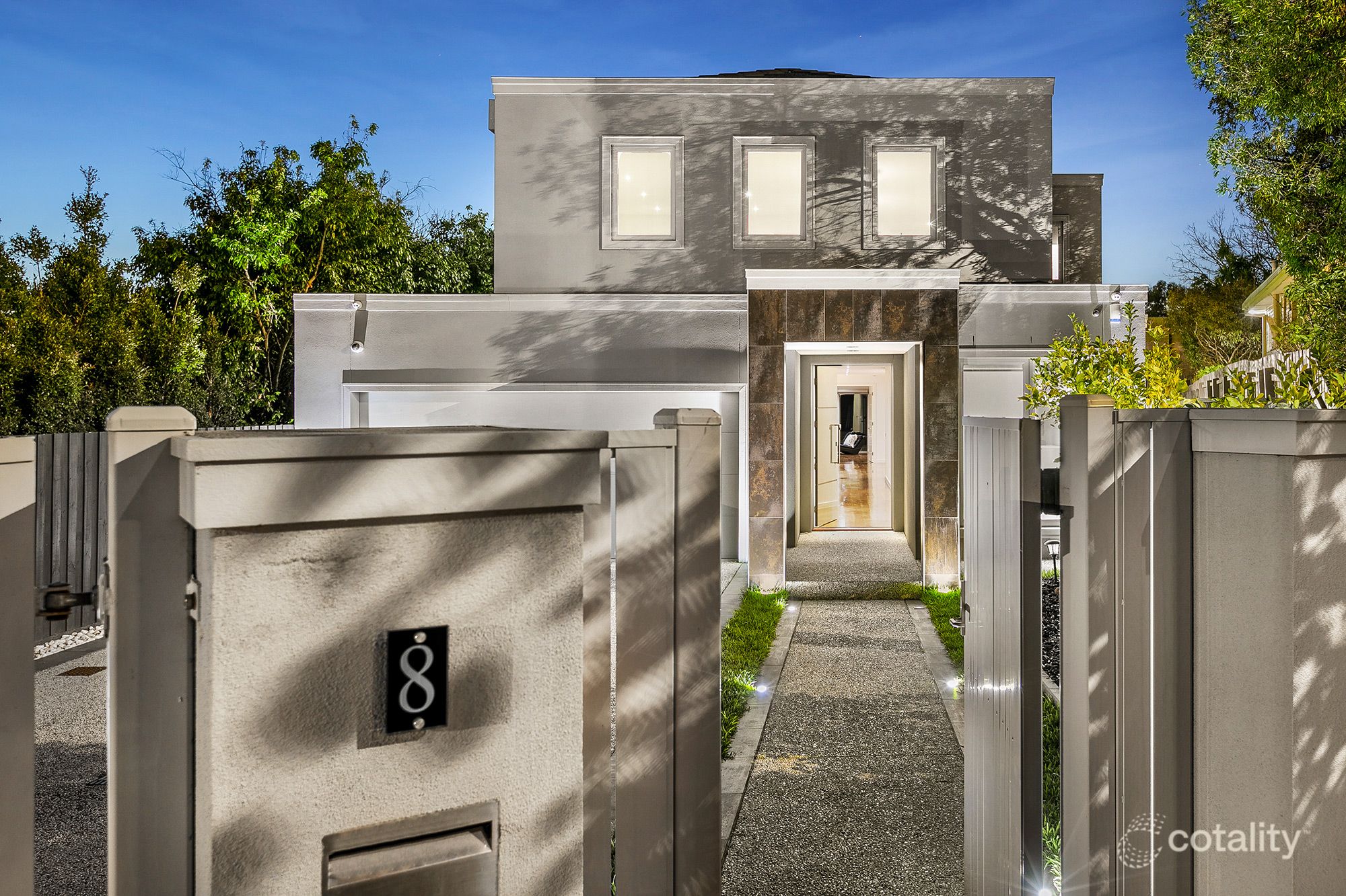 8 Winchester Rd, Nunawading, VIC 3131
